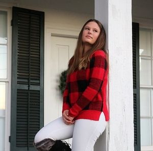 Meet your Posher, Genevieve